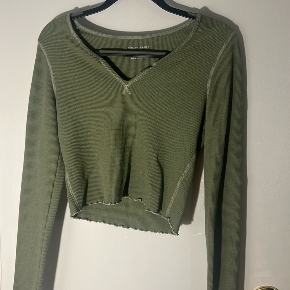 american eagle green long sleeve